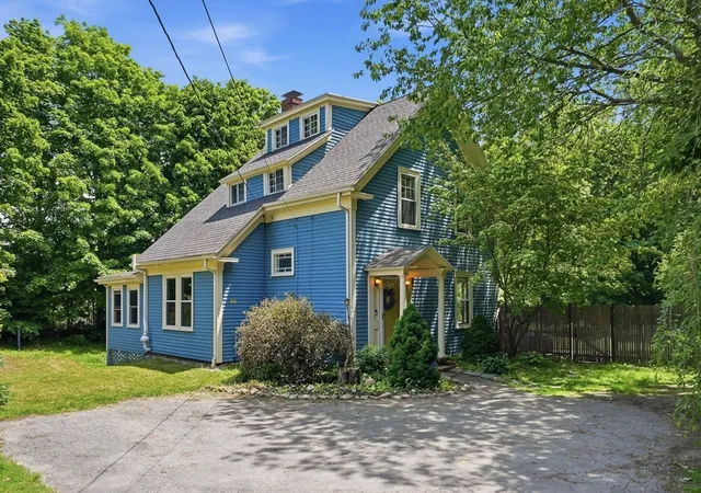 Homes for sale in Beverly, MA | 207 Dodge St, Beverly, MA 01915 | MLS# 73532632