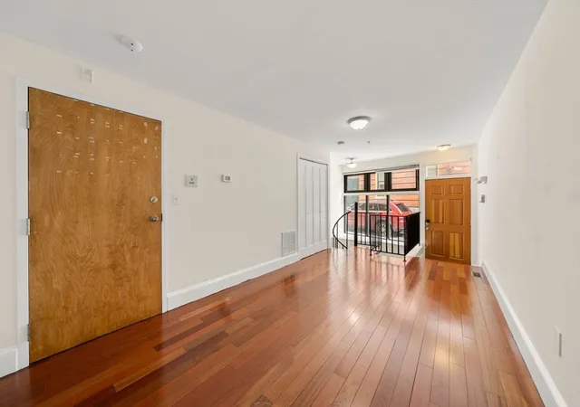 Homes for sale in Boston, MA | 46 N Bennet St #1, Boston, MA 02113 | MLS# 73505433