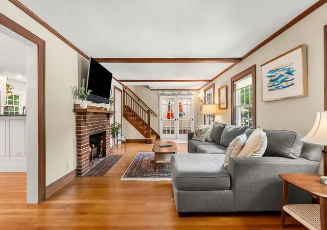 5th image of 4 Daniels St, Lexington, MA 02421 | MLS# 73550593