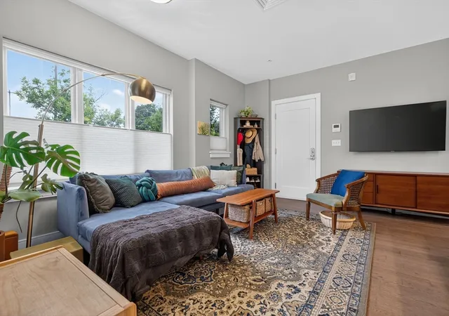 Photo 2 of Condo for sale at 10 12 Taft Hill Park #1, Boston, MA 02131 | MLS# 73568792 | Listing updated on 2026-08-30