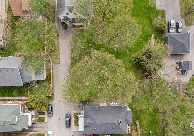 2nd image of 18 Robeson Street, Jamaica Plain, MA 02130 | MLS# 73561941