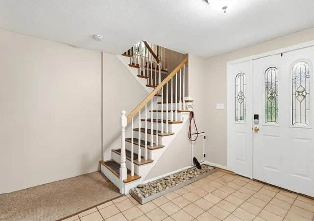 5th image of 84 Almeda St, Salem, MA 01970 | MLS# 73550761