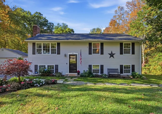 Photo 1 of Single family home for sale at 20 Pierce Rd, Sutton, MA 01590 | MLS# 73592329 | Listing updated on 2026-10-30