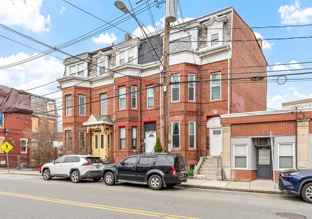 Homes for sale in Chelsea, MA | 126 Washington Ave #2, Chelsea, MA 02150 | MLS# 73505925