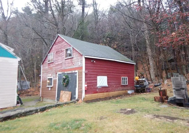 Photo 3 of Single family home for sale at 3650 Jacobs Ladder Rd, Becket, MA 01223 | MLS# 73494095 | Listing updated on 2026-04-27
