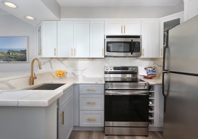 Homes for sale in Boston, MA | 60 Gibson St #104, Boston, MA 02122 | MLS# 73535901