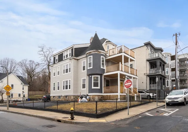Homes for sale in Boston, MA | 35 Cunningham, Boston, MA 02125 | MLS# 73461443