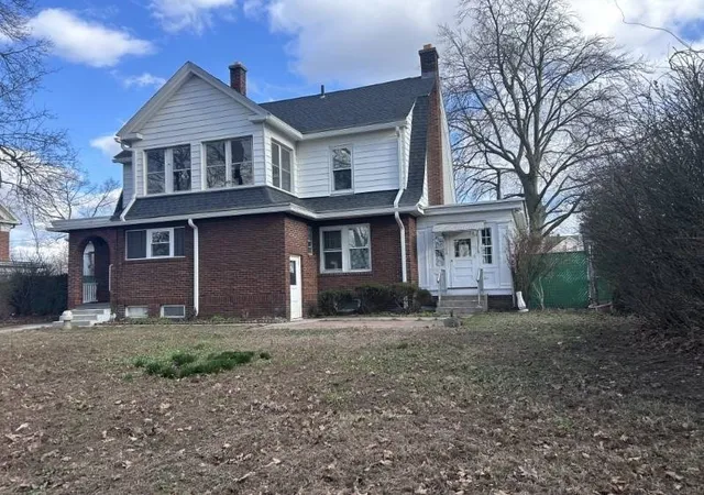 Homes for sale in Springfield, MA | 122 Bellevue Ave, Springfield, MA 01108 | MLS# 73498105