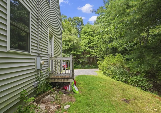 4th image of 90 West St, Wendell, MA 01379 | MLS# 73564735
