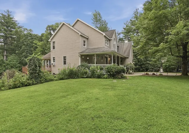 1st image of 180 South Street, Berlin, MA 01503 | MLS# 73558477