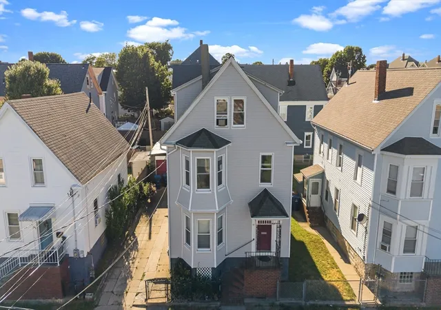 2nd image of 27 Juniper St, New Bedford, MA 02740 | MLS# 73540098