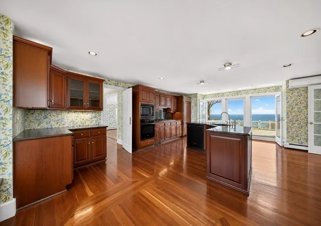 Photo 3 of Single family home for sale at 19 Ellisville Rd, Plymouth, MA 02360 | MLS# 73520932 | Listing updated on 2026-09-13