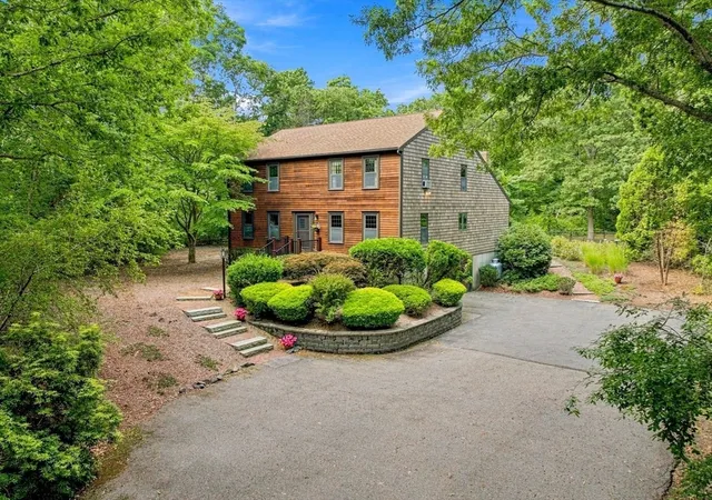1st image of 43 E Russell Mills Rd, Plymouth, MA 02360 | MLS# 73567819