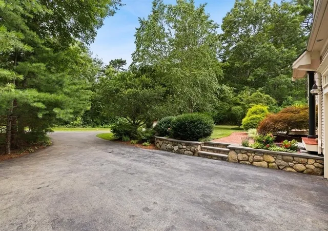 Photo 4 of Single family home for sale at 95 Little Herring Pond Rd, Plymouth, MA 02360 | MLS# 73557389 | Listing updated on 2026-09-13