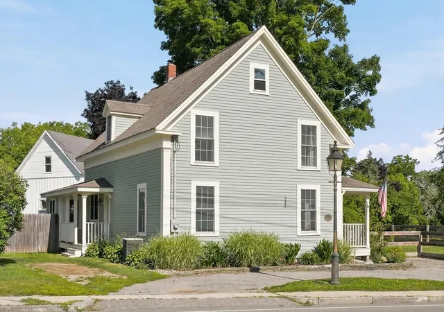 3rd image of 35 Elm Park, Groveland, MA 01834 | MLS# 73550679