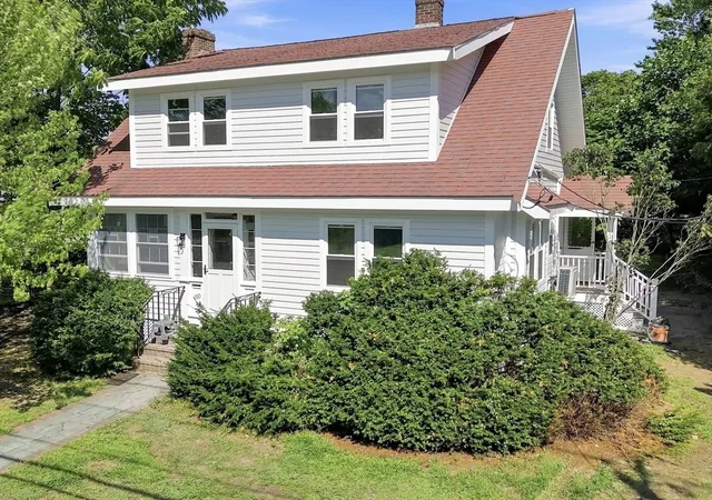 1st image of 480 Summer St, Brockton, MA 02302 | MLS# 73568308