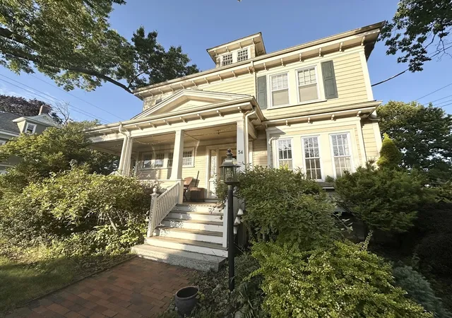 Photo 3 of Sale Pending at 34 Rotch St, New Bedford, MA 02740 | MLS# 73566013 | Listing updated on 2026-09-10