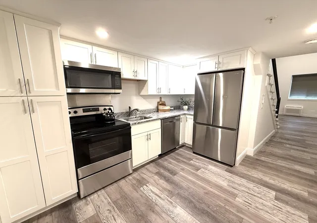 Homes for sale in Plymouth, MA | 10 Water Street #1, Plymouth, MA 02360 | MLS# 73522497
