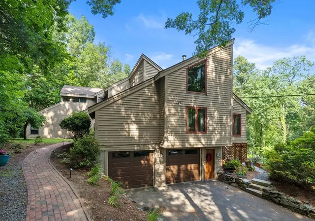 Photo 3 of Single family home for sale at 7 Hilltop Ln, Framingham, MA 01701 | MLS# 73543929 | Listing updated on 2026-08-28