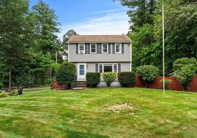 1st image of 82 Keystone Ln, Billerica, MA 01821 | MLS# 73567907