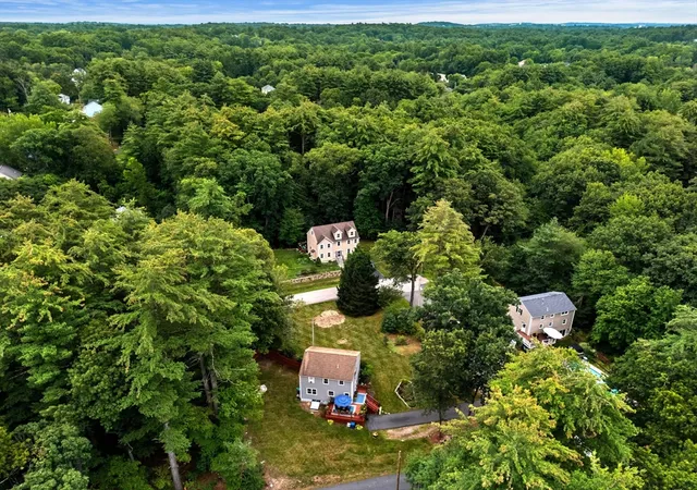31st image of 82 Keystone Ln, Billerica, MA 01821 | MLS# 73567907