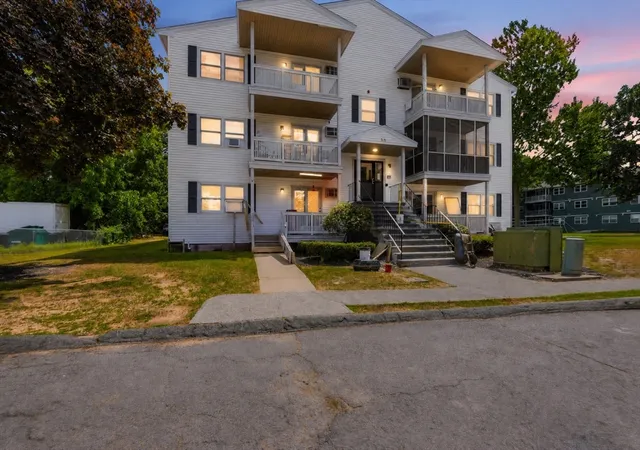 Homes for sale in Leominster, MA | 30 Abbey Rd #102, Leominster, MA 01453 | MLS# 73539512