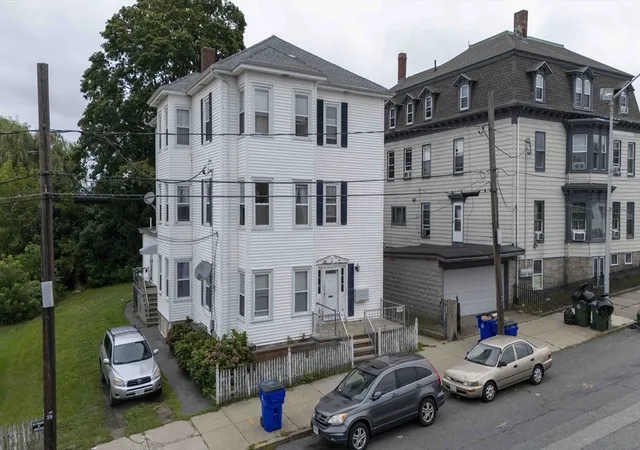1st image of 610 Bradford Ave, Fall River, MA 02721 | MLS# 73567602