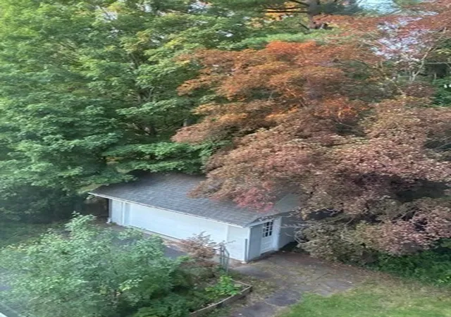 4th image of 100 Dana, Amherst, MA 01002 | MLS# 73560394