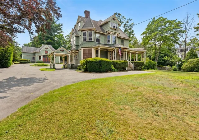 2nd image of 236 Winthrop St, Taunton, MA 02780 | MLS# 73564437