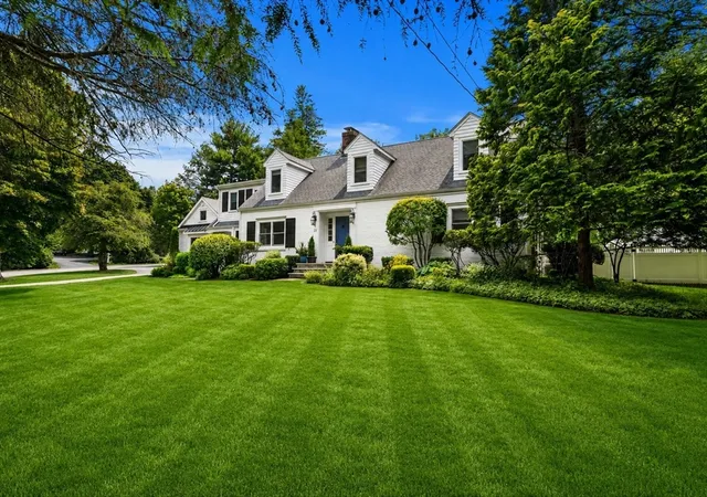 Photo 2 of Sale Pending at 23 Pleasant Valley Rd, Westwood, MA 02090 | MLS# 73562888 | Listing updated on 2026-09-19