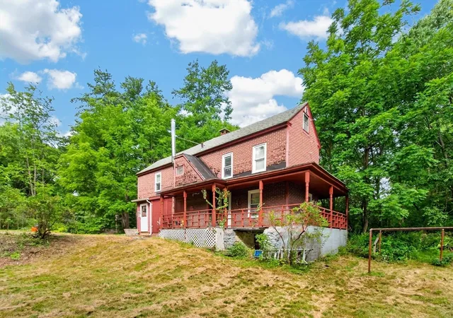 1st image of 542 R Wanoosnoc Rd, Fitchburg, MA 01420 | MLS# 73560253