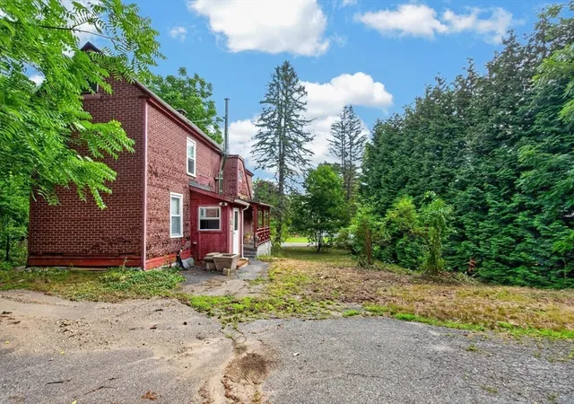 29th image of 542 R Wanoosnoc Rd, Fitchburg, MA 01420 | MLS# 73560253