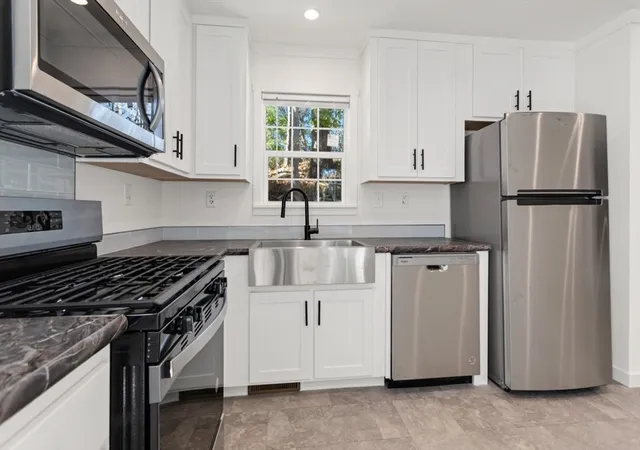Photo 4 of Sale Pending at 161 Newbury #32, Peabody, MA 01960 | MLS# 73557915 | Listing updated on 2026-09-17