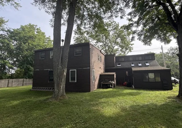 4th image of 32 River Rd, Andover, MA 01810 | MLS# 73552756