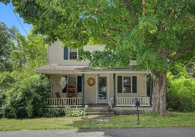 Homes for sale in Amherst, MA | 166 Summer St, Amherst, MA 01002 | MLS# 73549333