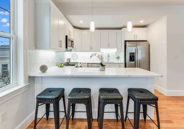 4th image of 79 Temple St #2, Revere, MA 02151 | MLS# 73546167