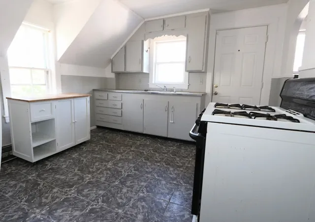 5th image of 32 N Bow Street, Milford, MA 01757 | MLS# 73560612