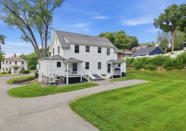 2nd image of 9 Walnut Ave #9, Andover, MA 01810 | MLS# 73553339