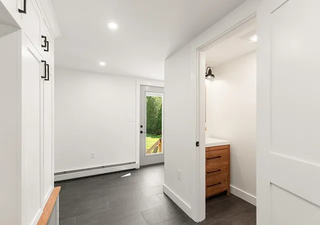 5th image of 67 Maple St, Wenham, MA 01984 | MLS# 73556024