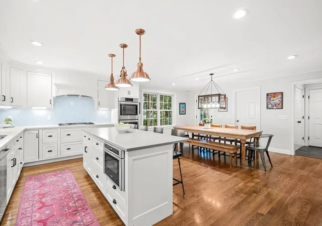 Homes for sale in Wellesley, MA | 10 Kirkland Circle, Wellesley, MA 02481 | MLS# 73540509
