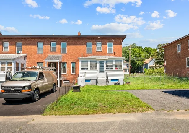 Photo 3 of Single family home for sale at 2271 Main St, West Warren, MA 01092 | MLS# 73561109 | Listing updated on 2026-08-25