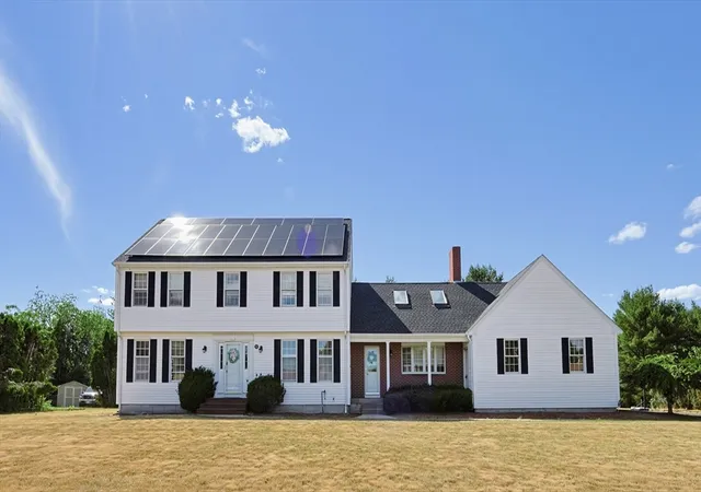 1st image of 50 Meadowlark Dr, Seekonk, MA 02771 | MLS# 73537871