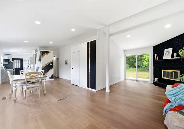 Homes for sale in Holyoke, MA | 37 Sun Valley Rd, Holyoke, MA 01040 | MLS# 73538089