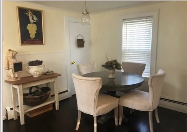 5th image of 19 Rowland St, Marblehead, MA 01945