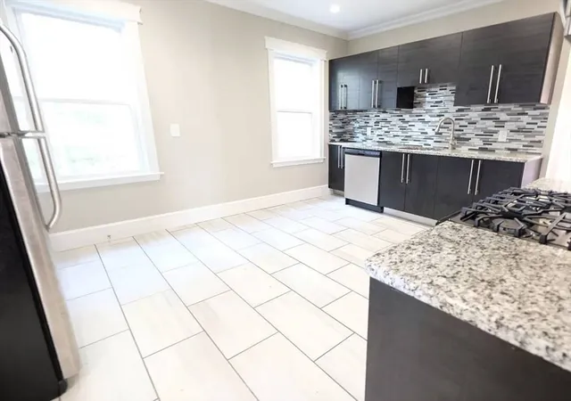 5th image of 79 Saxton Street, Dorchester, MA 02125 | MLS# 73523874