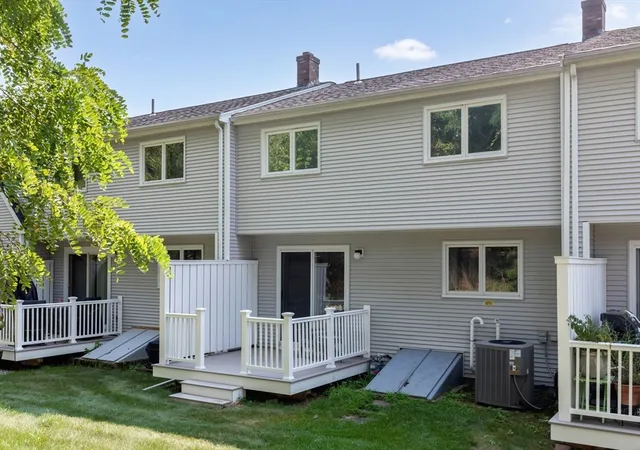 2nd image of 52 Liberty St, Plymouth, MA 02360