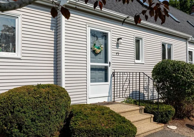 2nd image of 52 Liberty St, Plymouth, MA 02360
