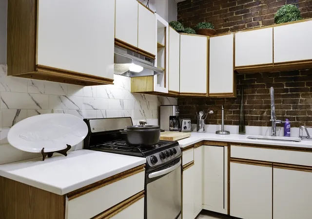 Homes for sale in Boston, MA | 114 Trenton St, Boston, MA 02128