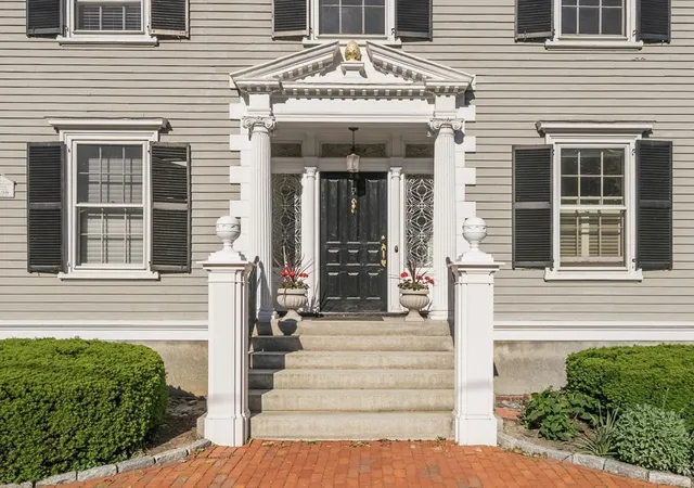 Homes for sale in Salem, MA | 7 Hamilton St #3, Salem, MA 01970 | MLS# 73532801