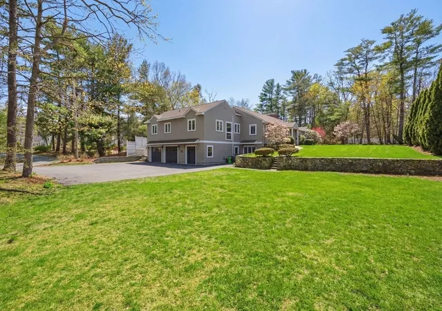 Homes for sale in Duxbury, MA | 180 Chestnut St, Duxbury, MA 02332 | MLS# 73491266